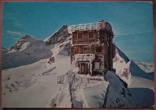Jungfraujoch sphinx - -,